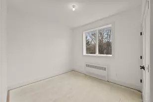 13 Warren Ct, Monsey, NY 10952 - Photo 34