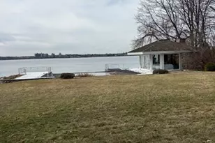 150 W Shore Rd, Great Neck, NY 11024 - Photo 2