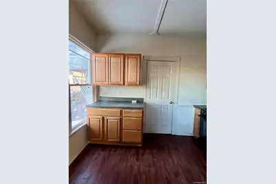 70 Linden Avenue, Middletown, NY 10940 - Photo 6