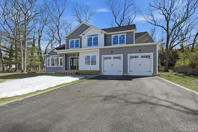 1 Lotto Court, Lake Grove, NY 11755 - Photo 2