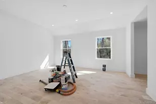 1 Lotto Ct, Lake Grove, NY 11755 - Photo 18