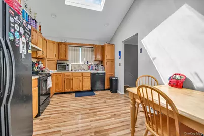 4792 Hempstead Turnpike, Farmingdale, NY 11735 - Photo 6