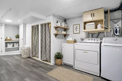 11 Broadway, Ronkonkoma, NY 11779 - Photo 24