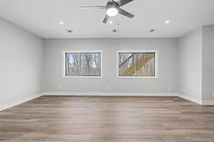 93 York Road S, Bloomingburg, NY 12721 - Photo 34