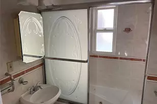 76-62 172nd St, Fresh Meadows, NY 11366 - Photo 4