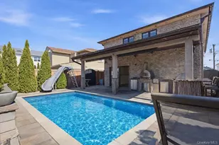 160-14 83rd St, Howard Beach, NY 11414 - Photo 38