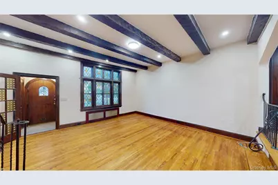 90-09 68th Avenue, Forest Hills, NY 11375 - Photo 4