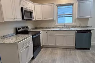 3 Terrace Ave, White Plains, NY 10603 - Photo 2