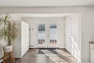 72 Waverly Ave, Patchogue, NY 11772 - Photo 16