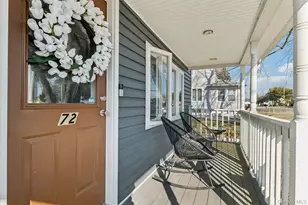 72 Waverly Ave, Patchogue, NY 11772 - Photo 4