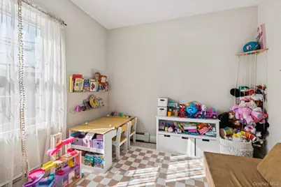 72 Waverly Avenue, Patchogue, NY 11772 - Photo 18