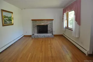 32 Fuller Ln, Hyde Park, NY 12538 - Photo 2