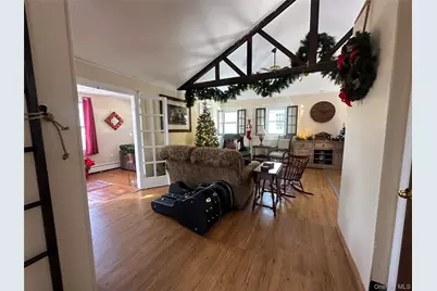 496 Mountainview Avenue #B, Valley Cottage, NY 10989 - Photo 10