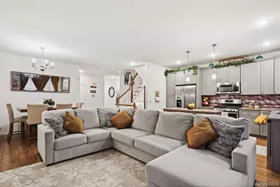 28 Magnolia Park, Middletown, NY 10940 - Photo 8