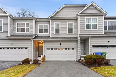 28 Magnolia Park, Middletown, NY 10940 - Photo 1