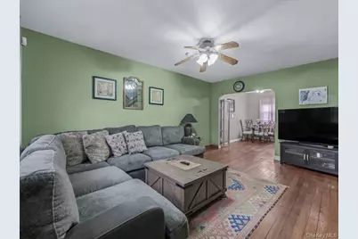 [Address not provided], College Point, NY 11356 - Photo 2