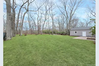 21 Possum Lane, East Setauket, NY 11733 - Photo 24
