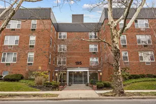 185 South Midddle Neck Rd, Great Neck, NY 11021 - Photo 2