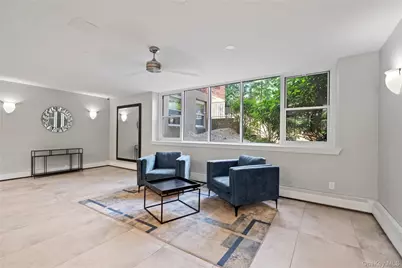 185 South Midddle Neck Road #1P, Great Neck, NY 11021 - Photo 4