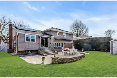 71 Lea Ann Terrace, Wantagh, NY 11793 - Photo 22