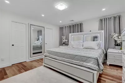 26 Hilbert Street, Hempstead, NY 11550 - Photo 14