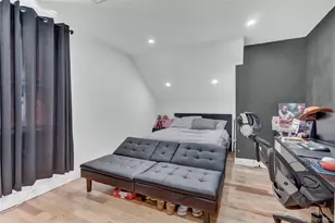 26 Hilbert St, Hempstead, NY 11550 - Photo 16