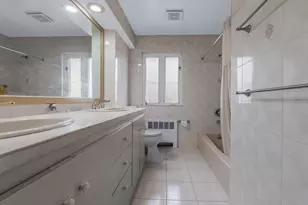 82-04 141st St, Briarwood, NY 11435 - Photo 14