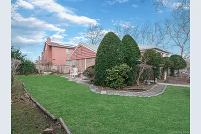 82-04 141st Street, Briarwood, NY 11435 - Photo 20