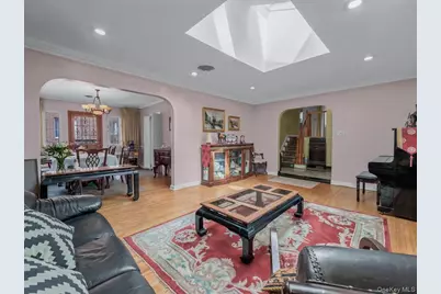 82-04 141st Street, Briarwood, NY 11435 - Photo 4