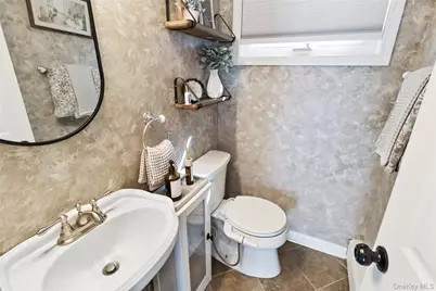 306 Sound Beach Boulevard, Sound Beach, NY 11789 - Photo 14