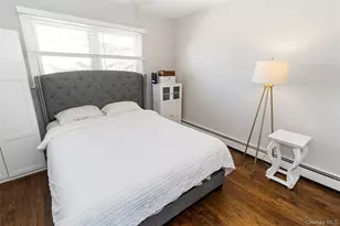 306 Sound Beach Blvd, Sound Beach, NY 11789 - Photo 10