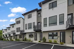 17 Union Rd, Spring Valley, NY 10977 - Photo 2