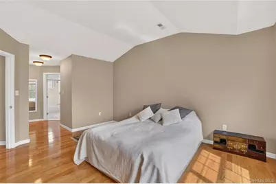 113 Hitching Post Lane, Yorktown Heights, NY 10598 - Photo 24