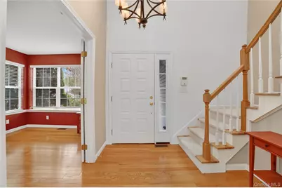 113 Hitching Post Lane, Yorktown Heights, NY 10598 - Photo 4