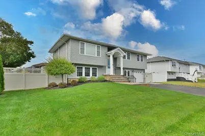 62 S Bay Avenue, Massapequa, NY 11758 - Photo 2
