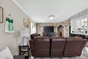 164-43 96th St, Howard Beach, NY 11414 - Photo 40