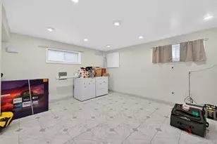 164-43 96th St, Howard Beach, NY 11414 - Photo 24