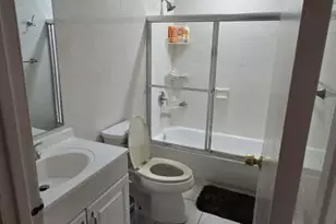 94-40 121st St, Richmond Hill, NY 11419 - Photo 8