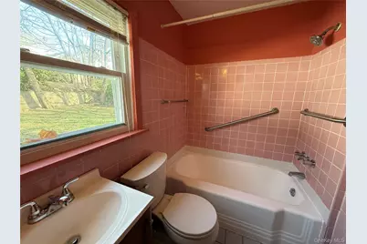 15 Maple Grove Street, Great Neck, NY 11023 - Photo 14