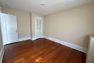 15 Maple Grove St, Great Neck, NY 11023 - Photo 14