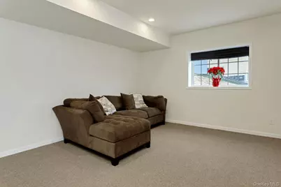 111 Logans Way, Maybrook, NY 12543 - Photo 22