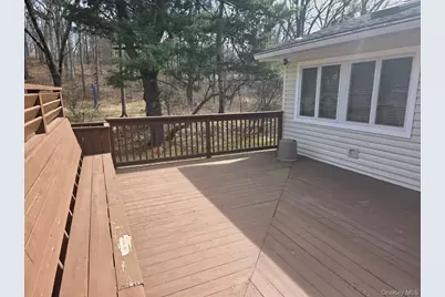 29 Carriage Hill Lane, Poughkeepsie, NY 12603 - Photo 22