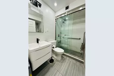 136-17 Maple Avenue #5A, Flushing, NY 11355 - Photo 8