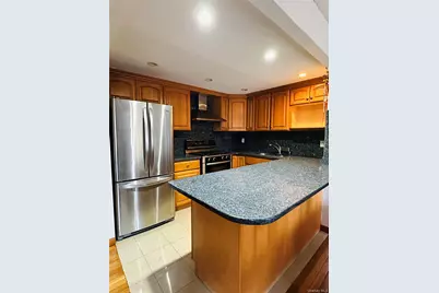 136-17 Maple Avenue #5A, Flushing, NY 11355 - Photo 4