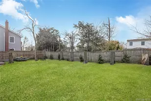 8 Alexander Ave, Farmingdale, NY 11735 - Photo 34