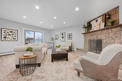 557 Southside Avenue, Freeport, NY 11520 - Photo 26