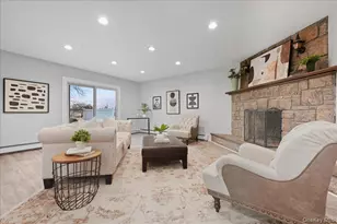 557 Southside Ave, Freeport, NY 11520 - Photo 26