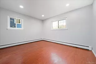 557 Southside Ave, Freeport, NY 11520 - Photo 34