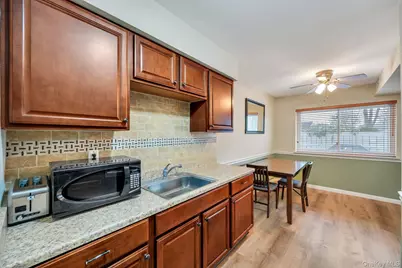 199 Storm Drive, Holtsville, NY 11742 - Photo 12