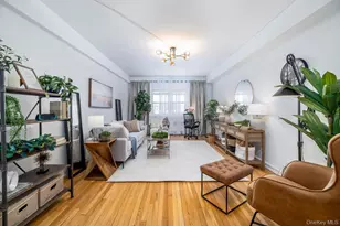 5-18 Beach 139th St, Rockaway Park, NY 11694 - Photo 2